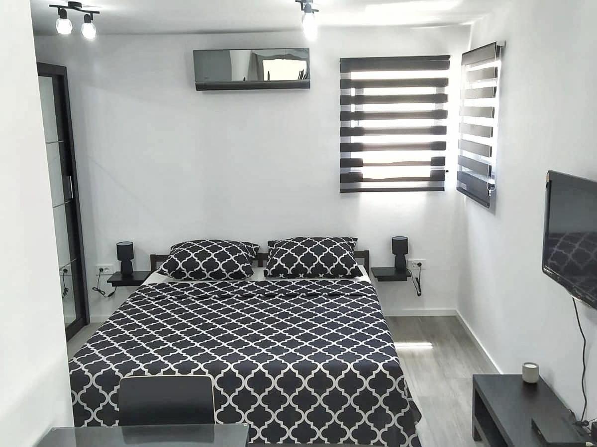Apartments Dora 2 Бибинє Екстер'єр фото
